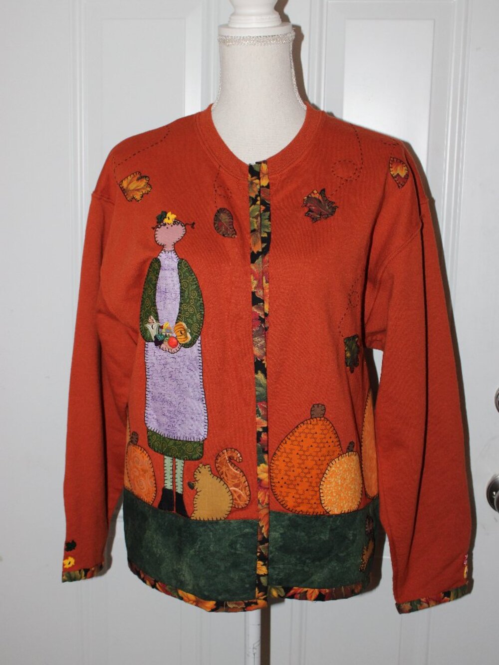 Vintage Autumn Fall Appliqué Embroidered Fall Jacket Hand Crafted Size Medium